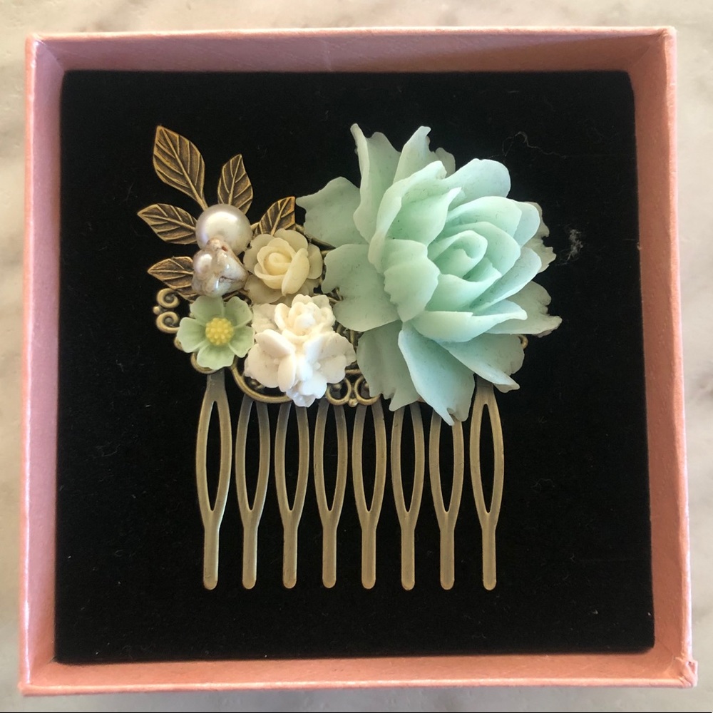 Decorative Hair Comb